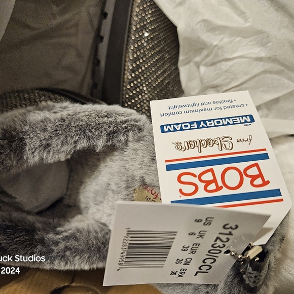 Bobs from Skechers Dream Ninja Slippers  Charcoal Size 9 Sparkles Nwt - Picture 5 of 13